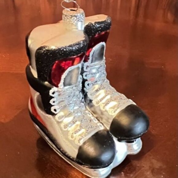 Hockey Ice Skate Ornament By Silver Tree Glass Christmas Decoration - Picture 1 of 6